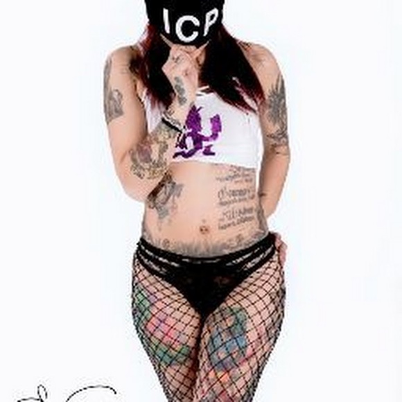 Meet the Posher Other - Meet your Posher, Xtina